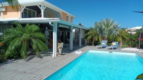 Villa MangoKera